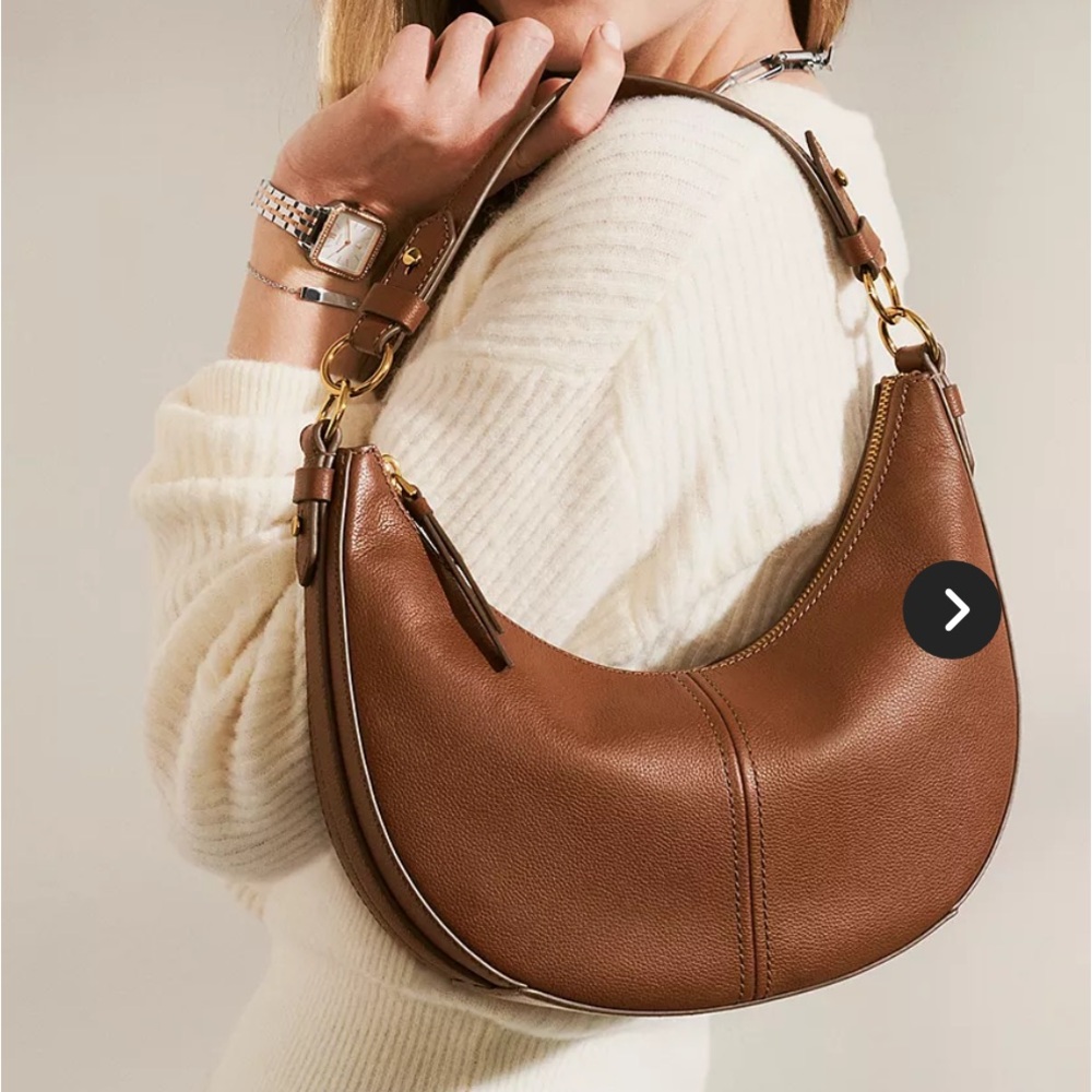 Fossil Shae Small Hobo Medium Brown